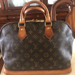 Authenticated Louis Vuitton Alma